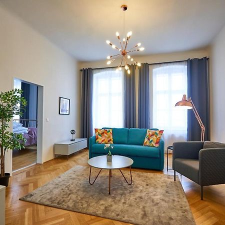 Fancy Home For 5 With Self-Check-In At Spittelberg Wina Bagian luar foto