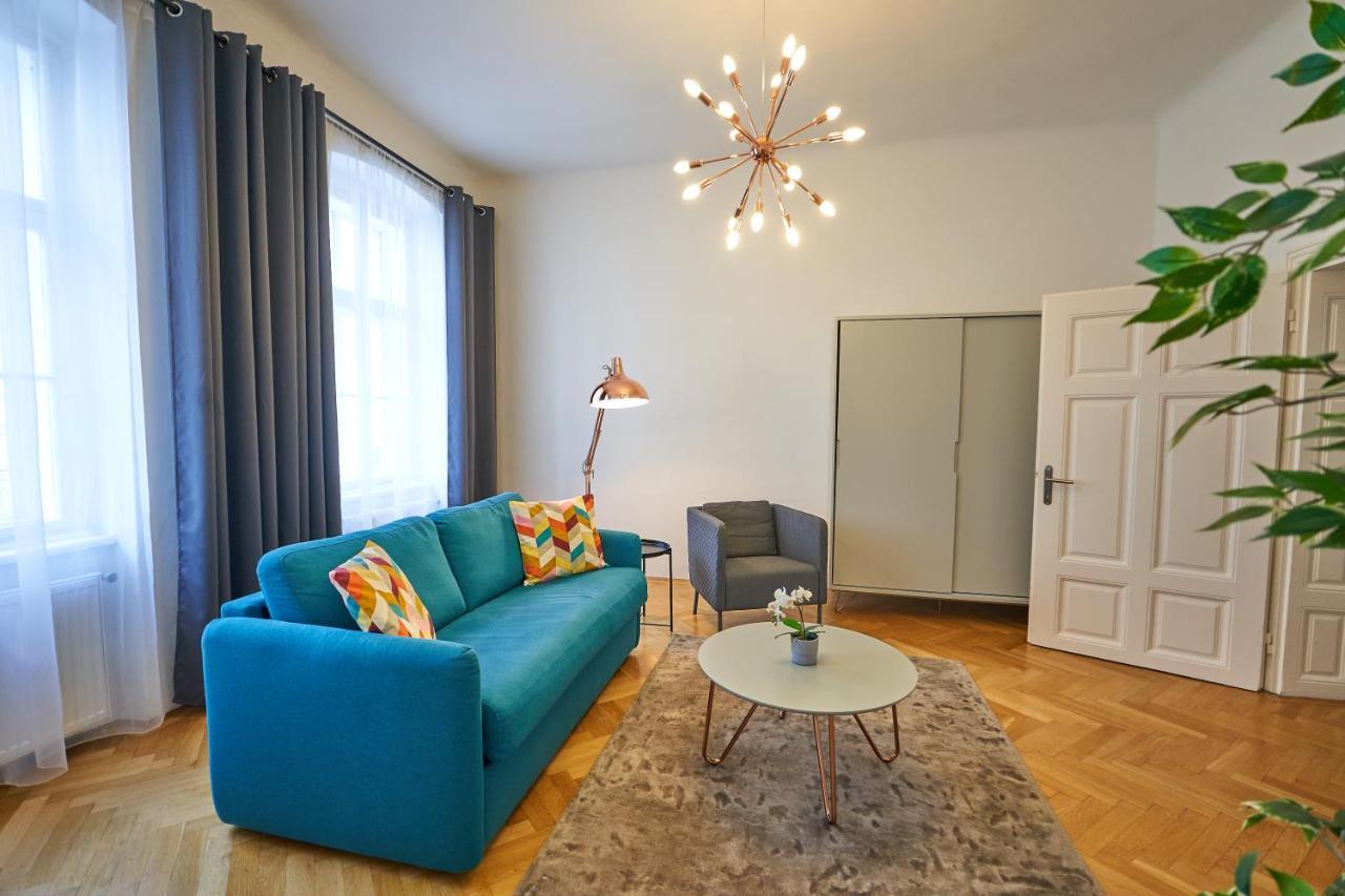 Fancy Home For 5 With Self-Check-In At Spittelberg Wina Bagian luar foto