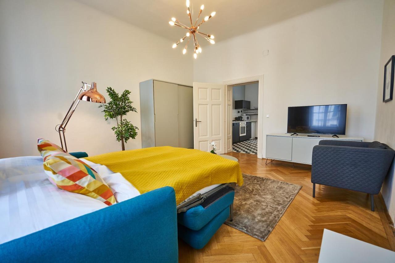 Fancy Home For 5 With Self-Check-In At Spittelberg Wina Bagian luar foto