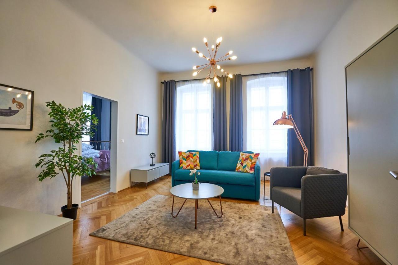 Fancy Home For 5 With Self-Check-In At Spittelberg Wina Bagian luar foto